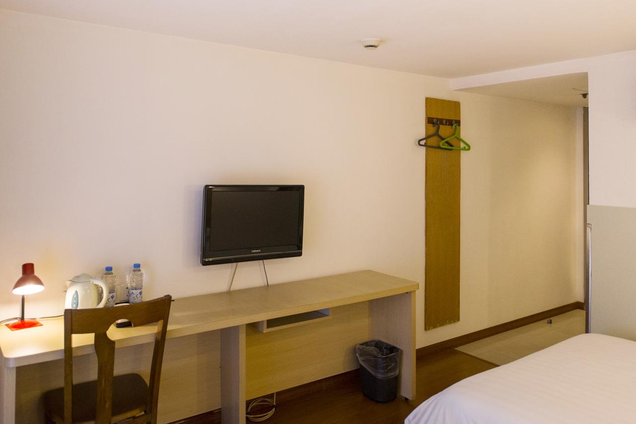Motel Shanghai Pudong Avenue Yangpu Bridge エクステリア 写真